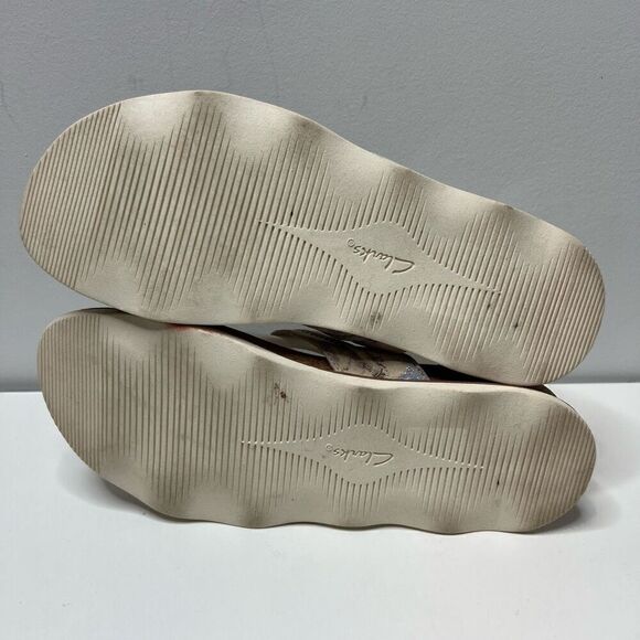 Clarks Collection Sandals Womens Size 10 Cushion Sole Brynn Madi Sand Beige - Picture 4 of 8